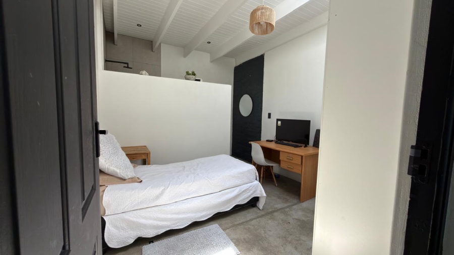 5 Bedroom Property for Sale in Elim Western Cape